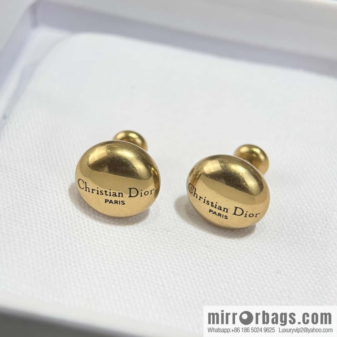 New ☑️ DIOR round letter stud earrings