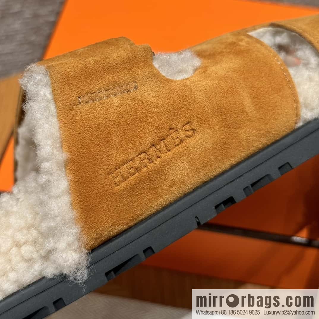 HERMES 180 Chypre men's lamb wool, milk tea color/chai wool/woolskin