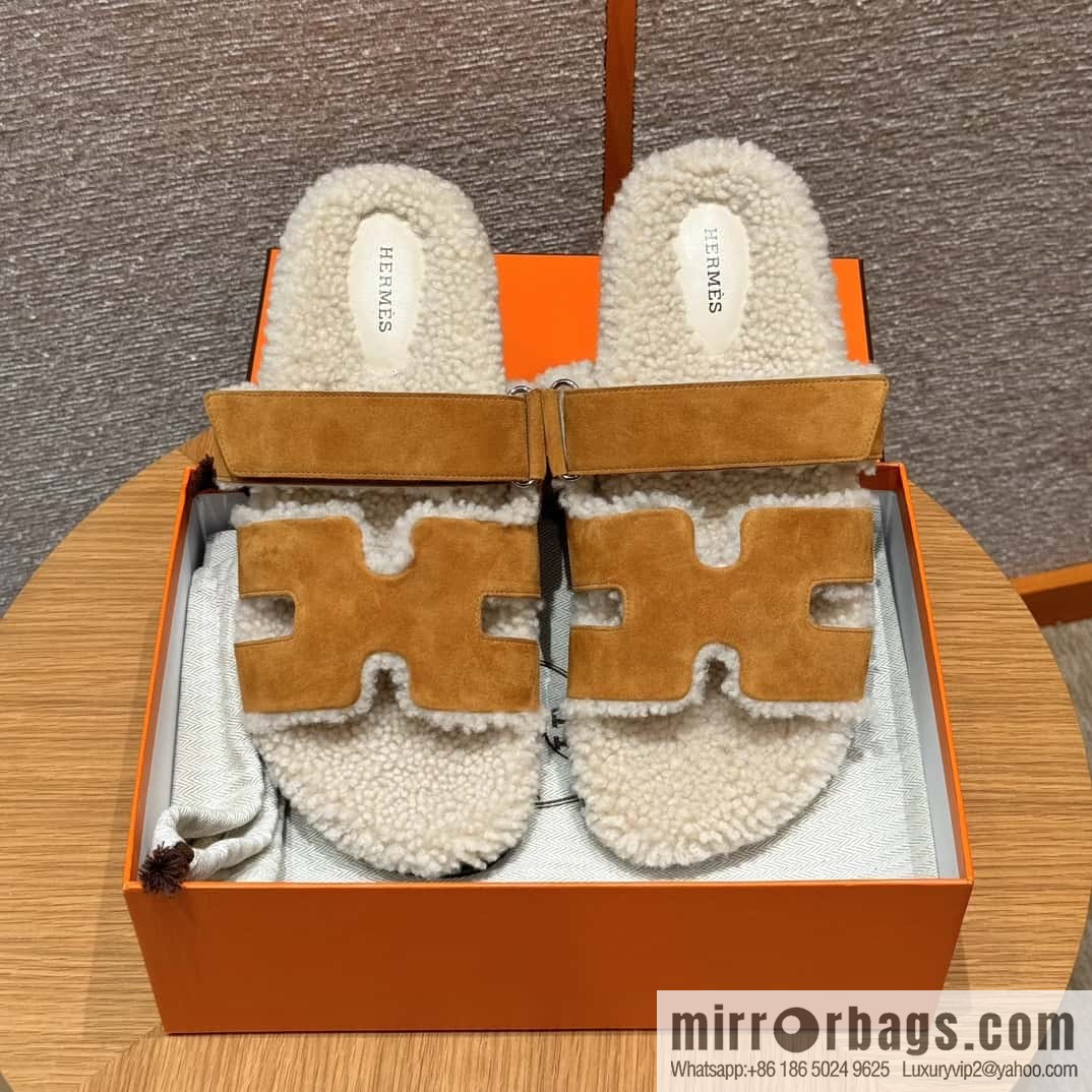 HERMES 180 Chypre men's lamb wool, milk tea color/chai wool/woolskin