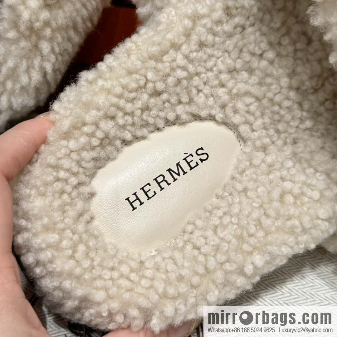 HERMES 180 CHYPRE SANDAL uncle shoes, white/Blanc wool/woolskin