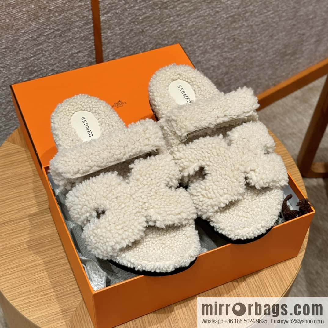 HERMES 180 CHYPRE SANDAL uncle shoes, white/Blanc wool/woolskin