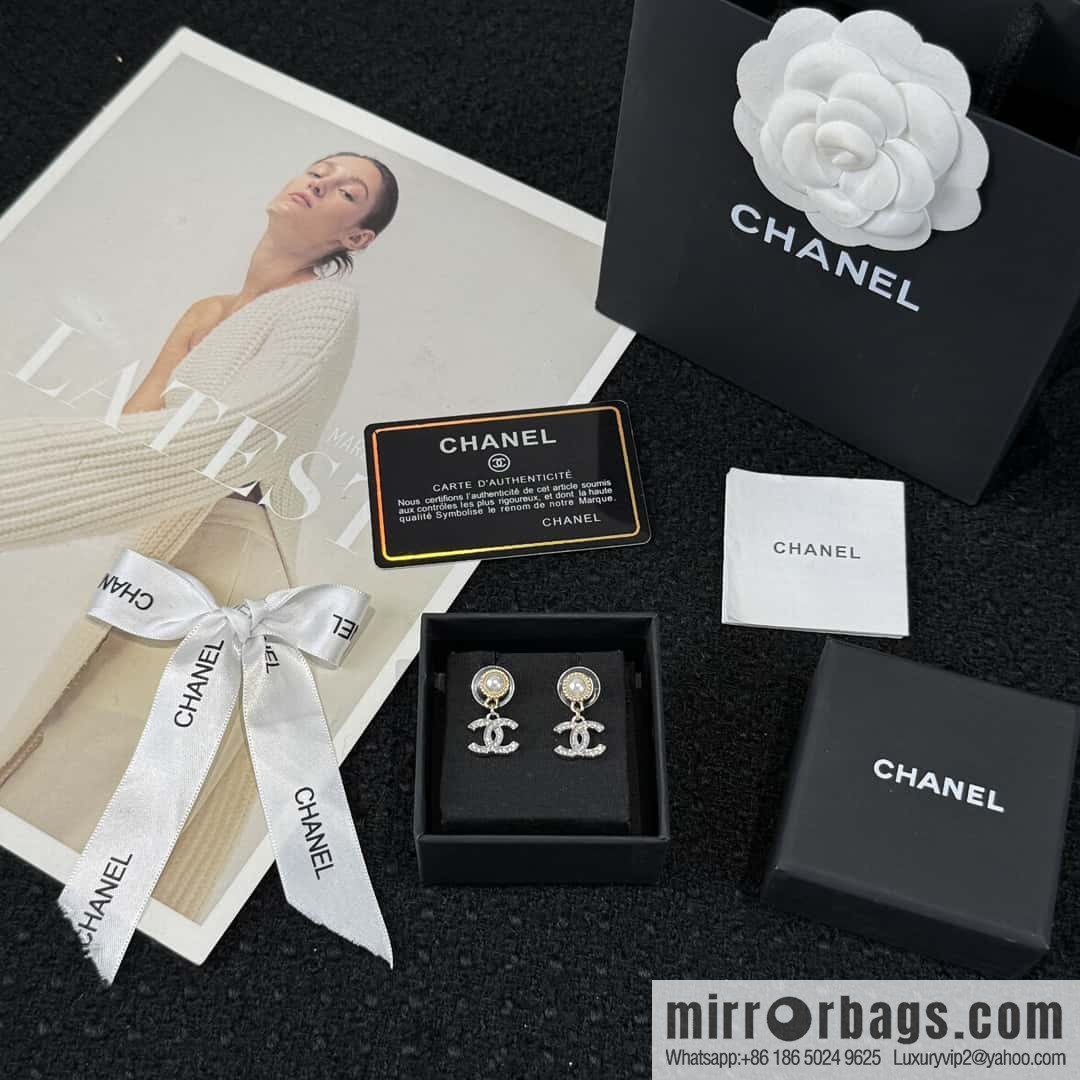 ❗️New ❗️☀️ new ☑️ chanel c1 double c pearl stud earrings ☀️