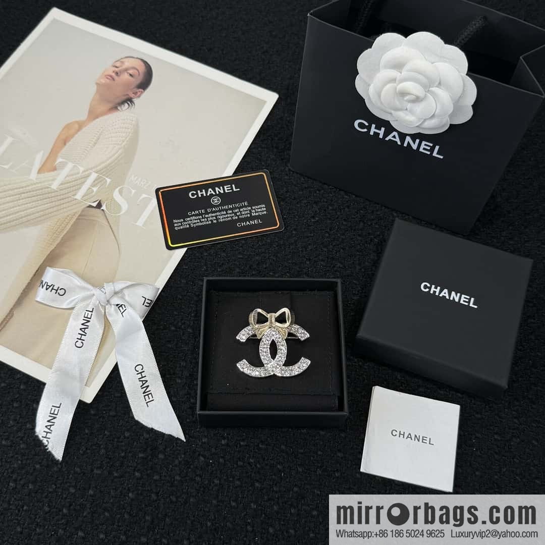 ❗️New ❗️ ☀️ new ☑️ Chanel double c full diamond bow brooch ☀️