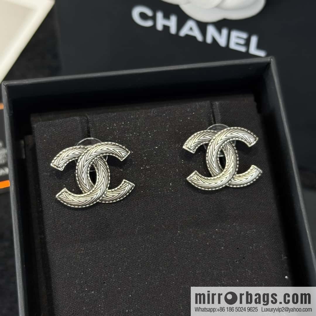 ❗️New ❗️ ☀️ new ☑️ chanel c1 double c stud earrings ☀️