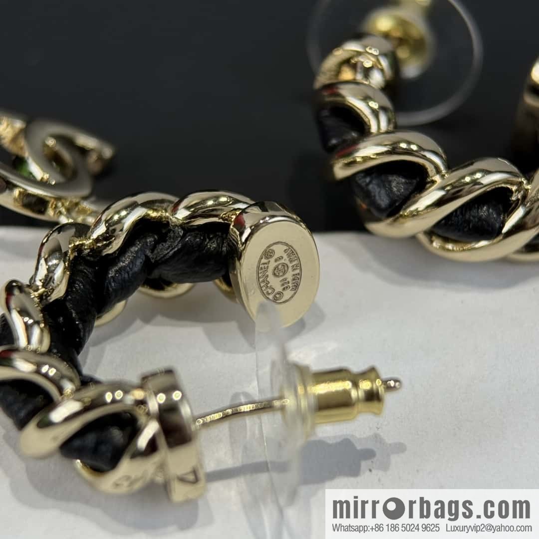 ❗️New ❗️☀️ New ☑️ Chanel c2 double c black leather rope stud earrings ☀️