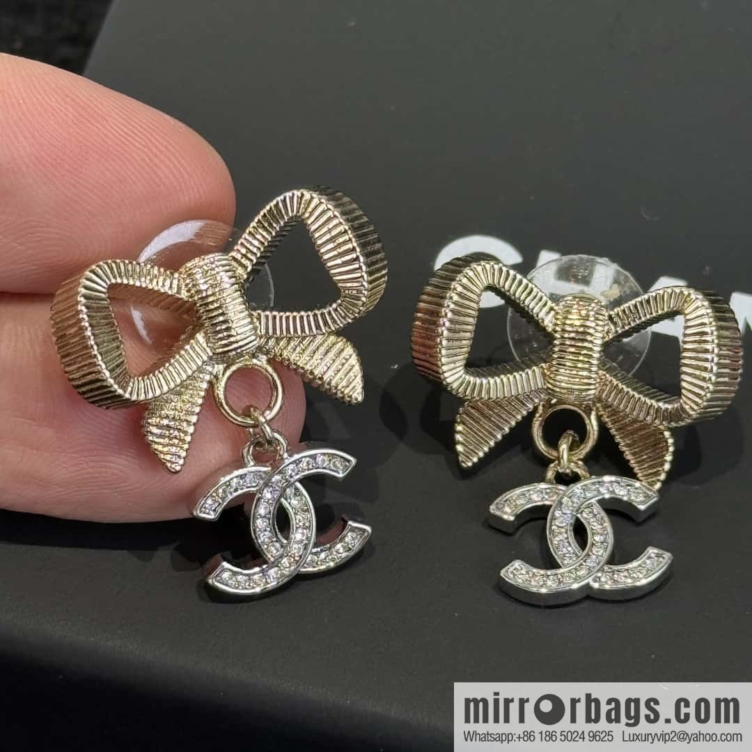❗️New ❗️☀️ new ☑️ chanel c2 double c bow stud earrings ☀️