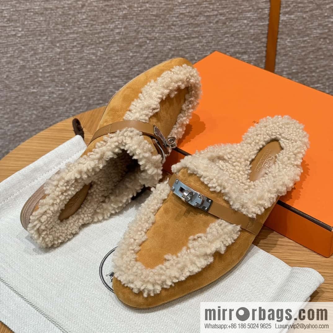 HERMES 188 Oz Mule shoes, natural/light beige/Naturel/Ecru wool/Woolskin/suede/Chamois leather