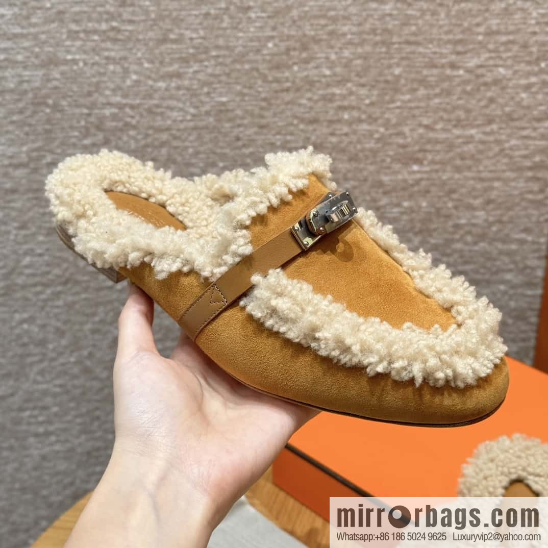 HERMES 188 Oz Mule shoes, natural/light beige/Naturel/Ecru wool/Woolskin/suede/Chamois leather