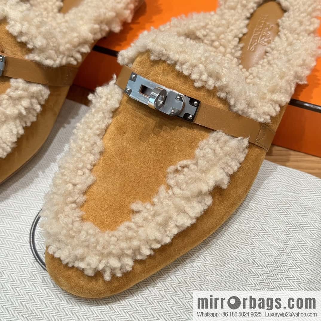 HERMES 188 Oz Mule shoes, natural/light beige/Naturel/Ecru wool/Woolskin/suede/Chamois leather