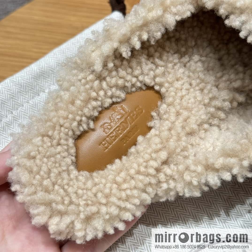 HERMES 188 Oz Mule shoes, natural/light beige/Naturel/Ecru wool/Woolskin/suede/Chamois leather