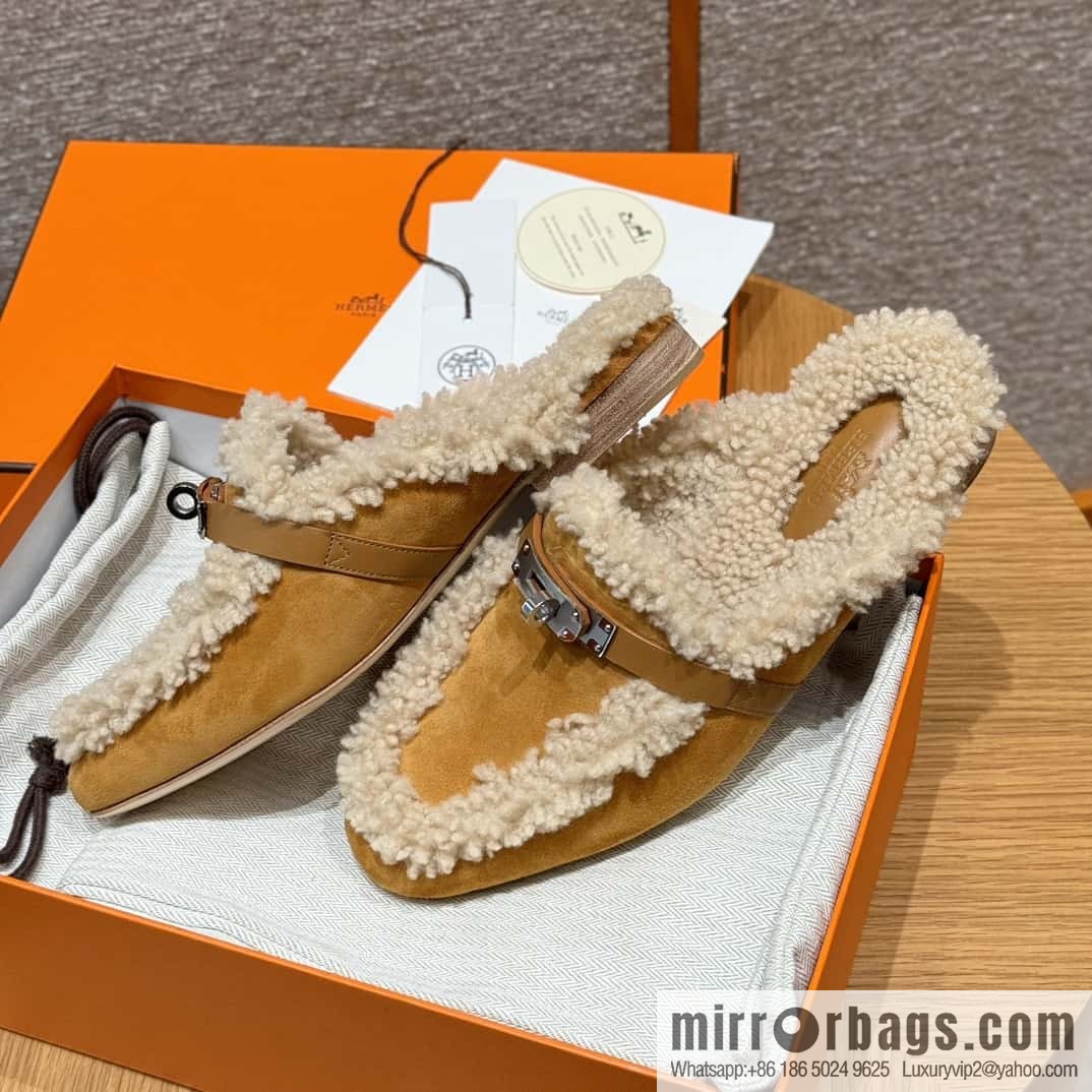 HERMES 188 Oz Mule shoes, natural/light beige/Naturel/Ecru wool/Woolskin/suede/Chamois leather