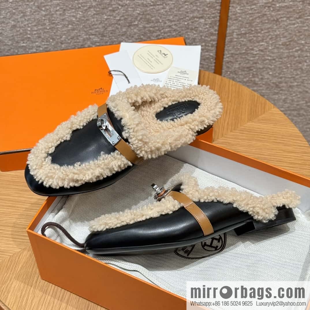 HERMES 188 Oz Mule shoes, black/Noir wool/Woolskin/suede/Chamois leather