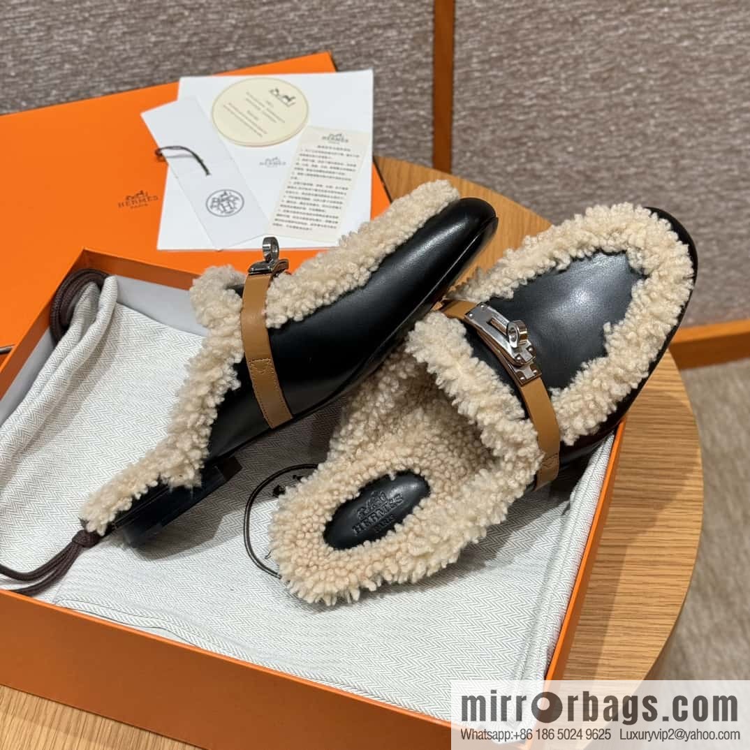 HERMES 188 Oz Mule shoes, black/Noir wool/Woolskin/suede/Chamois leather