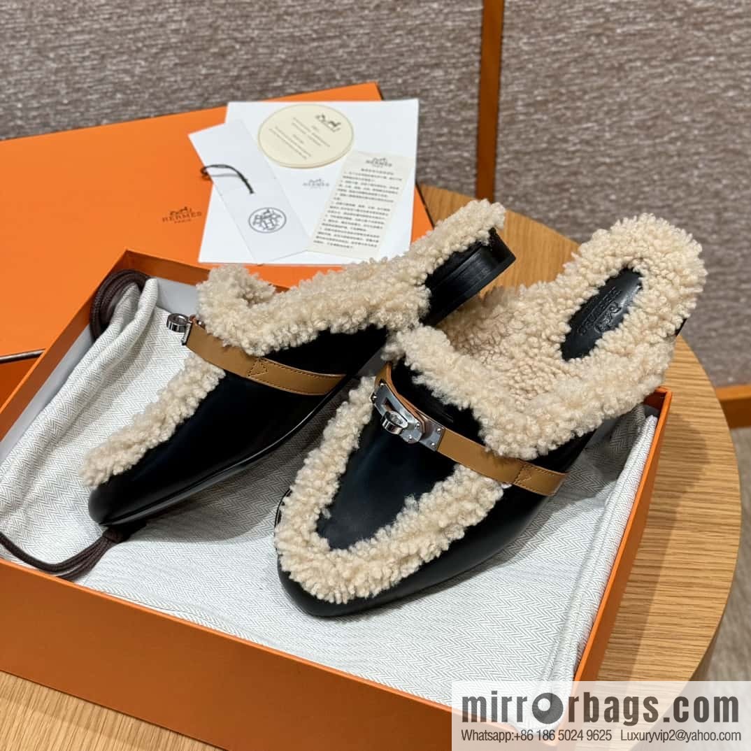 HERMES 188 Oz Mule shoes, black/Noir wool/Woolskin/suede/Chamois leather