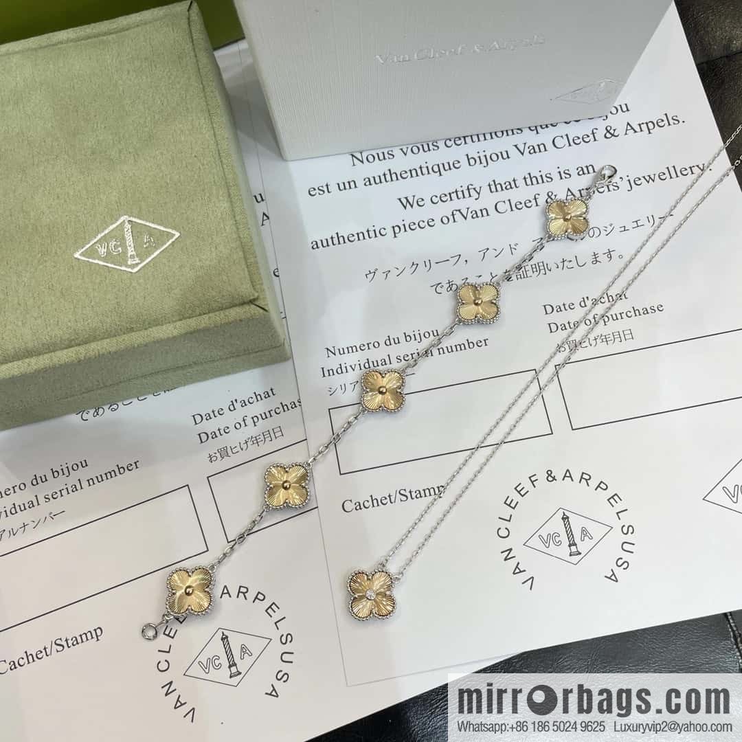 🎄Christmas Limited ☀️ Van Cleef & Arpels Christmas Limited Laser Engraved Five Flowers Four Leaf Clover Bracelet ☀