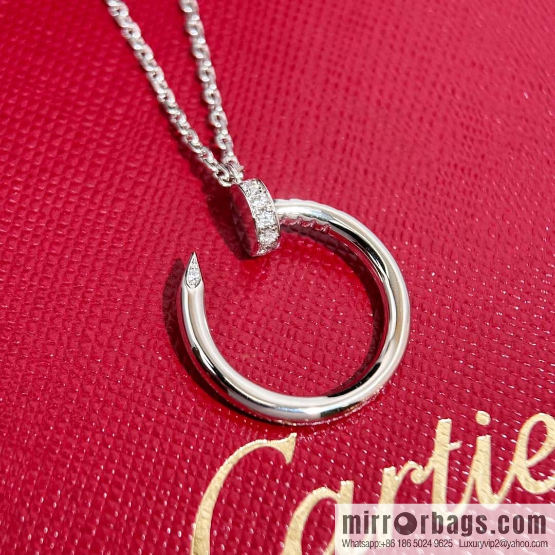 ❗New ❗ ☀ Cartier Cartier Glossy, Full Diamond, Nail Necklace ☀