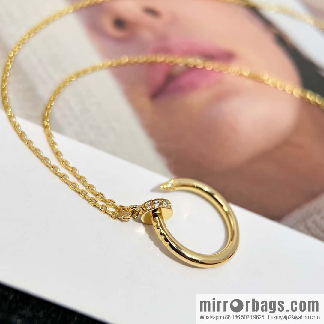 ❗New ❗ ☀ Cartier Cartier Glossy, Full Diamond, Nail Necklace ☀