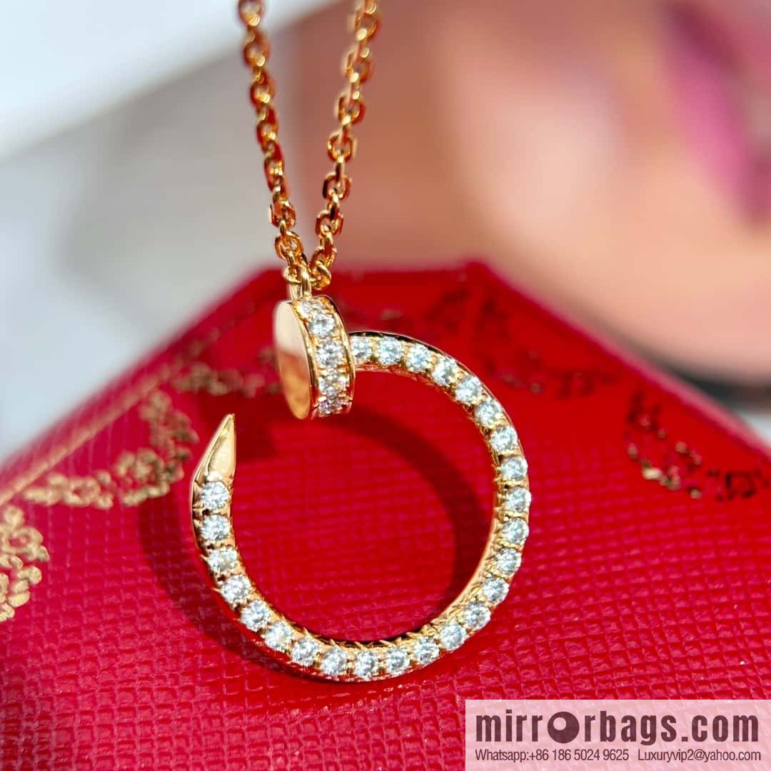 ❗New ❗ ☀ Cartier Cartier Glossy, Full Diamond, Nail Necklace ☀
