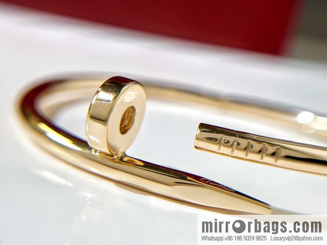 ❤️Popular (new version) ☀️ glossy model ☀️ Cartier LOVE series, glossy nail bracelet  ☀️