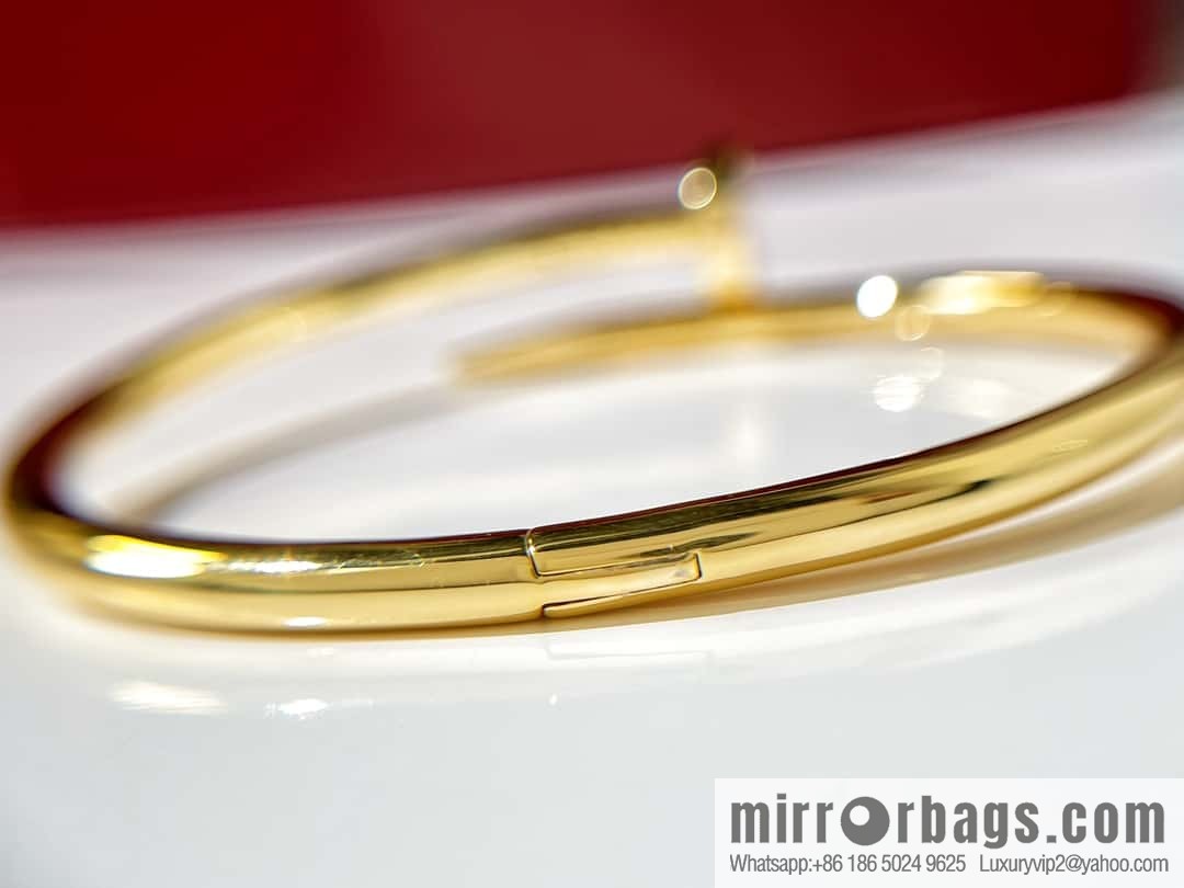 ❤️Popular (new version) ☀️ glossy model ☀️ Cartier LOVE series, glossy nail bracelet  ☀️