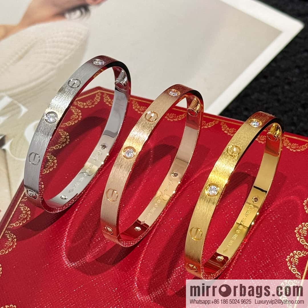 ❗️New ❗️ ☀️ Cartier Cartier Brushed LOVE Series Bracelet with Diamond ☀️