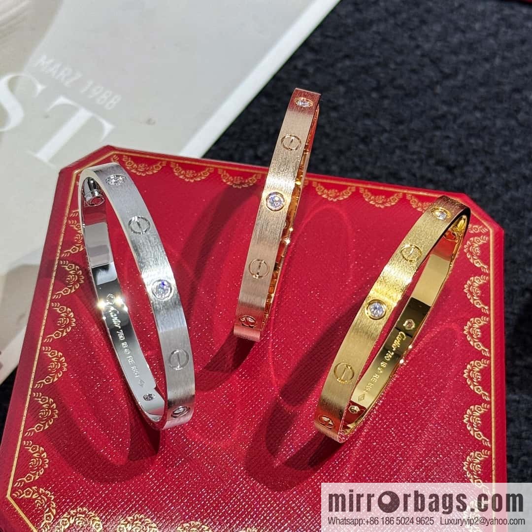 ❗️New ❗️ ☀️ Cartier Cartier Brushed LOVE Series Bracelet with Diamond ☀️