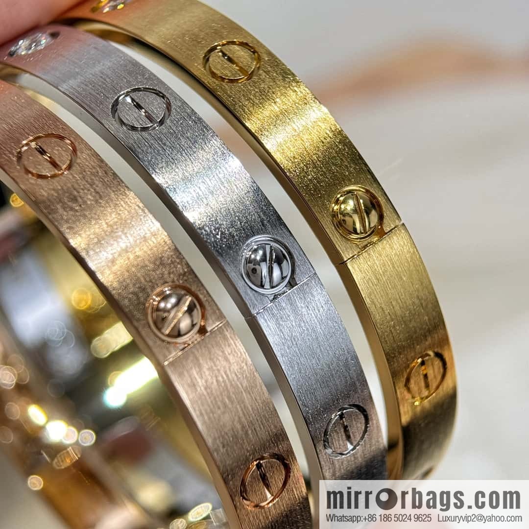 ❗️New ❗️ ☀️ Cartier Cartier Brushed LOVE Series Bracelet with Diamond ☀️