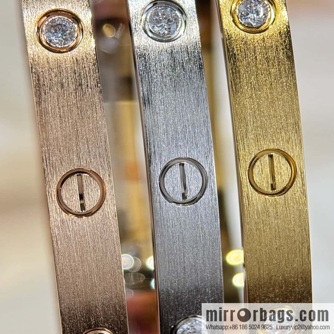 ❗️New ❗️ ☀️ Cartier Cartier Brushed LOVE Series Bracelet with Diamond ☀️