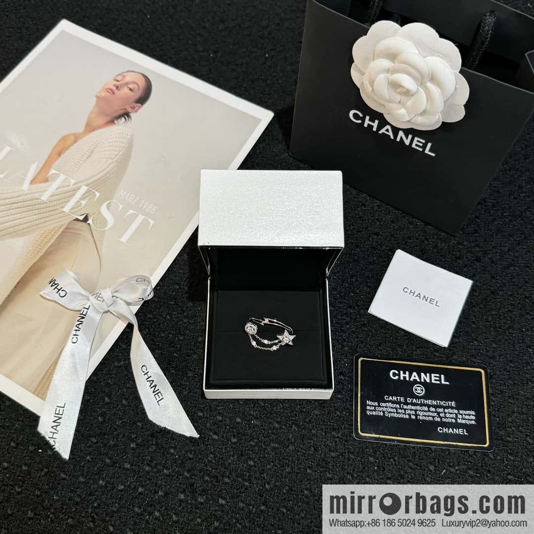 ❗️New ❗️ (single) ☀️ new ☑️ Chanel meteor series LUNE moon star ear hanging earrings ☀️
