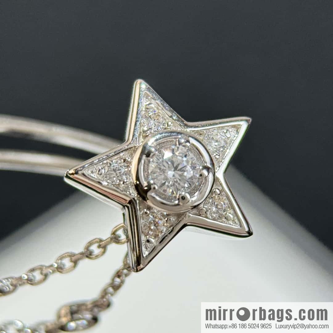 ❗️New ❗️ (single) ☀️ new ☑️ Chanel meteor series LUNE moon star ear hanging earrings ☀️