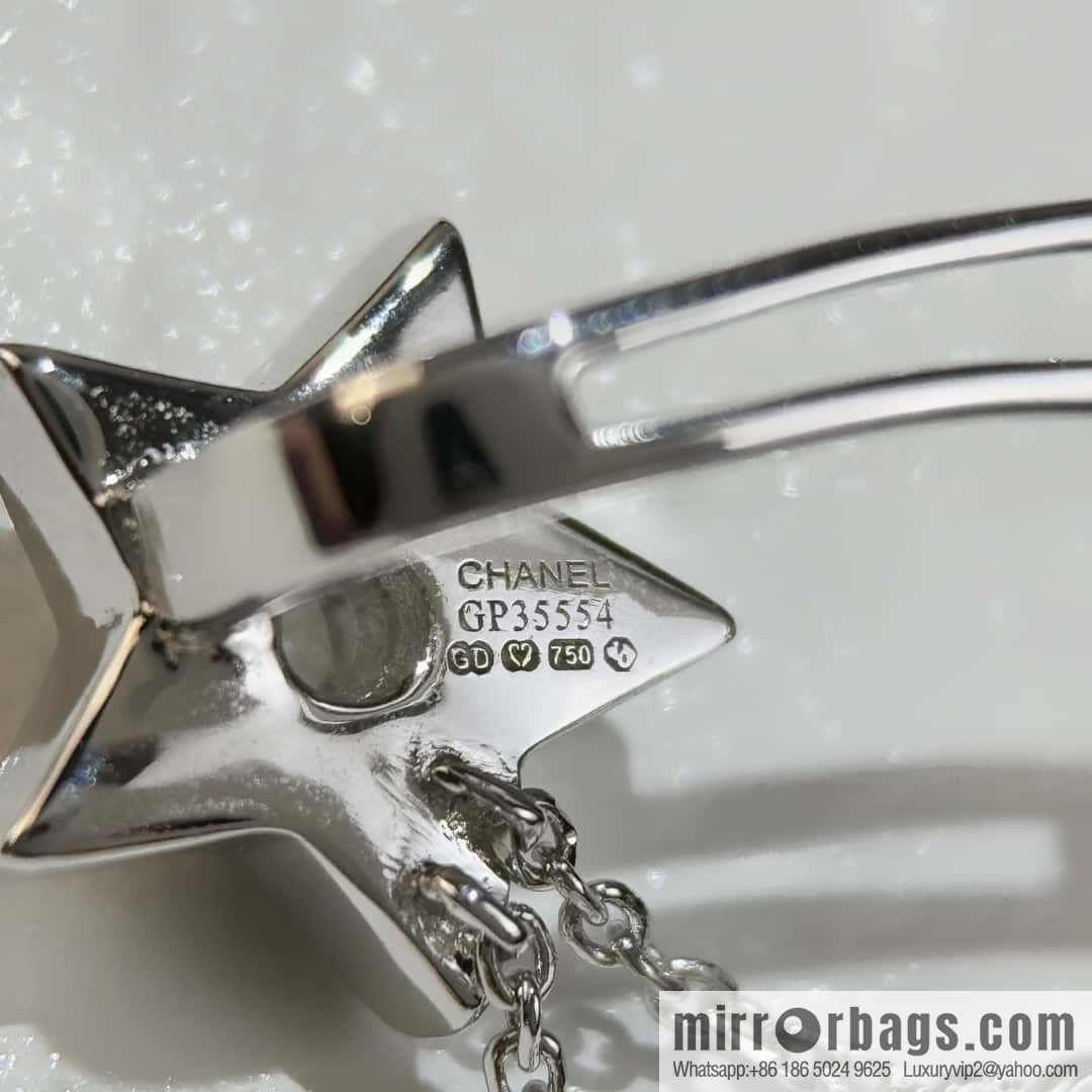 ❗️New ❗️ (single) ☀️ new ☑️ Chanel meteor series LUNE moon star ear hanging earrings ☀️