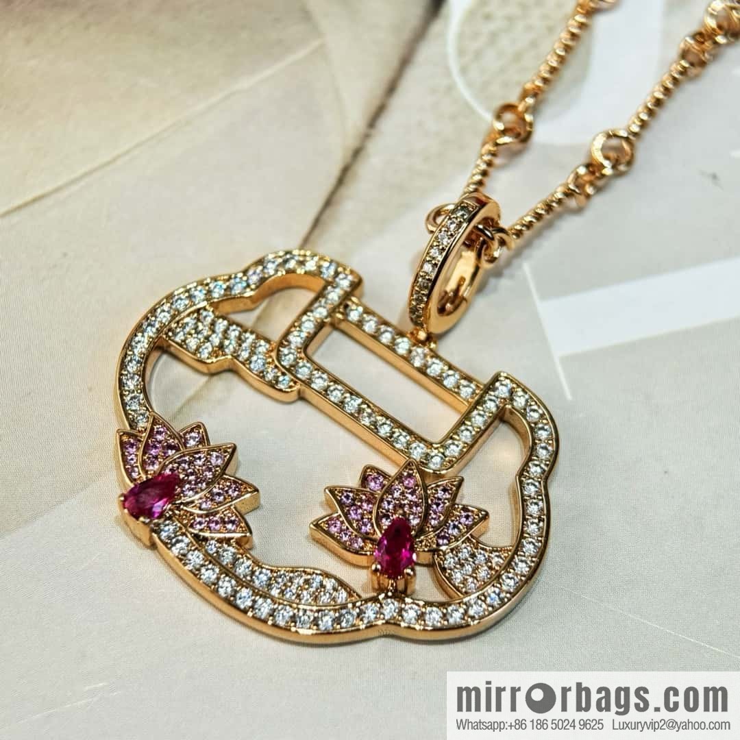 ❗️New ❗️ ☀️ Original ☀️ Qeelin Kirin Yu Yi Flower Moon Ruyi Lotus Necklace ☀️