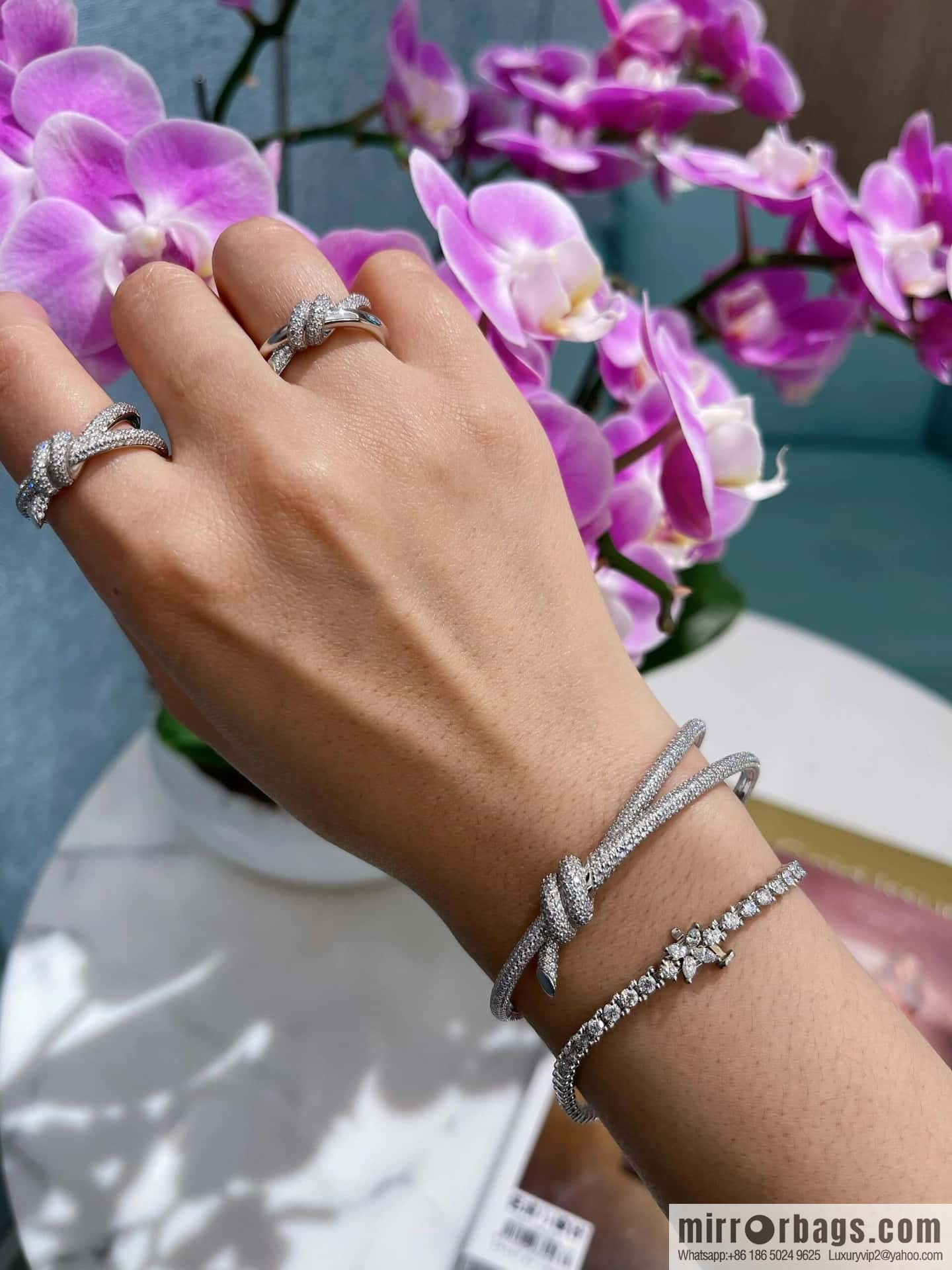 ❗️New ❗️ TIFFANY & Co. Tiffany Knot Series Bow Full Diamond Bracelet