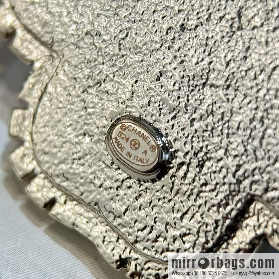 ❗️New ❗️☀️ New ☑️ Chanel Clover Brooch ☀️