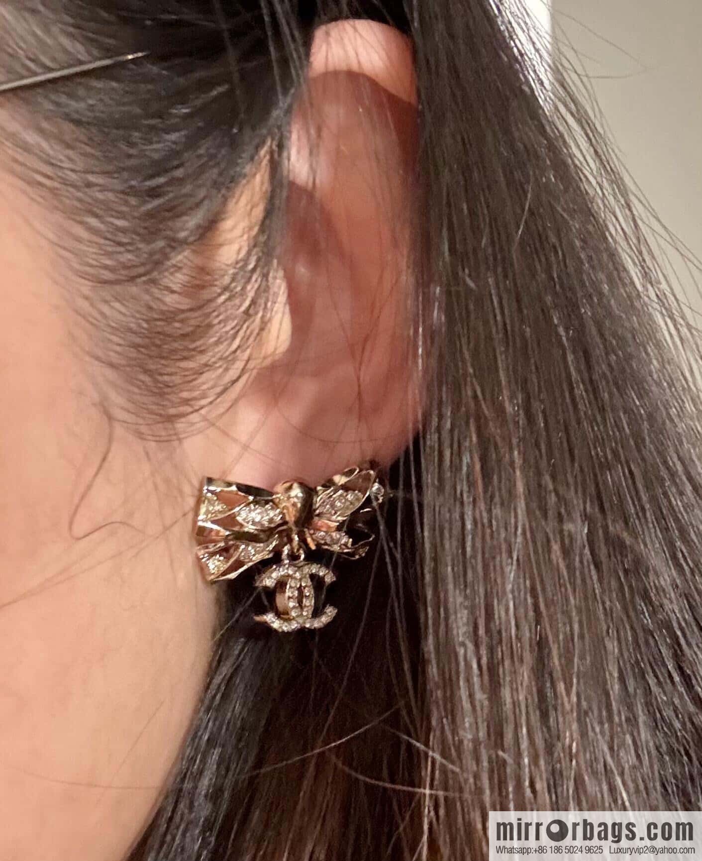 ❗️New ❗️☀️ New ☑️ Chanel Golden Bow Double C Stud Earrings ☀️