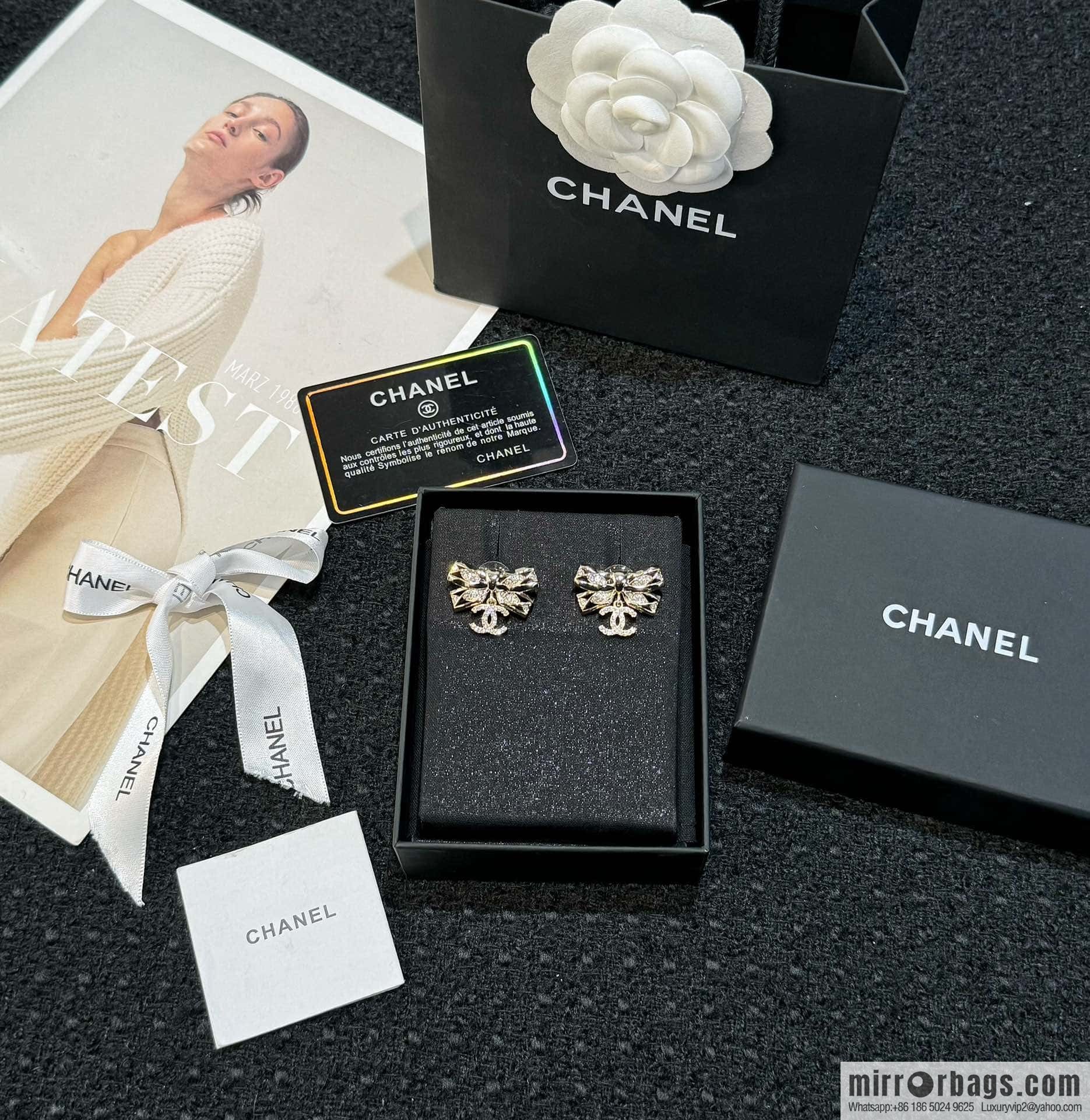 ❗️New ❗️☀️ New ☑️ Chanel Golden Bow Double C Stud Earrings ☀️