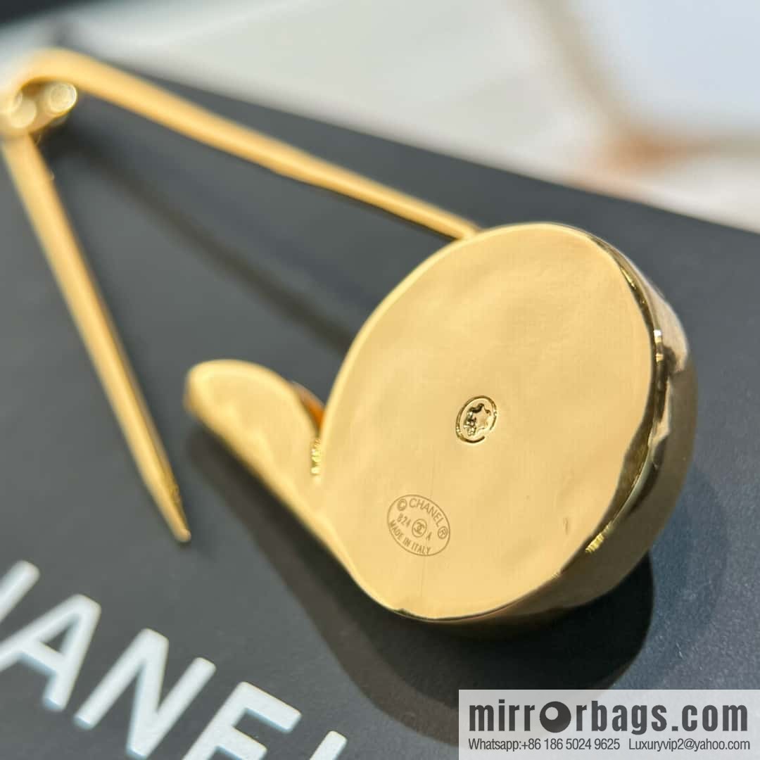 ❗️New ❗️ ☀️ New ☑️ Chanel Pin 🧷 Brooch ☀️