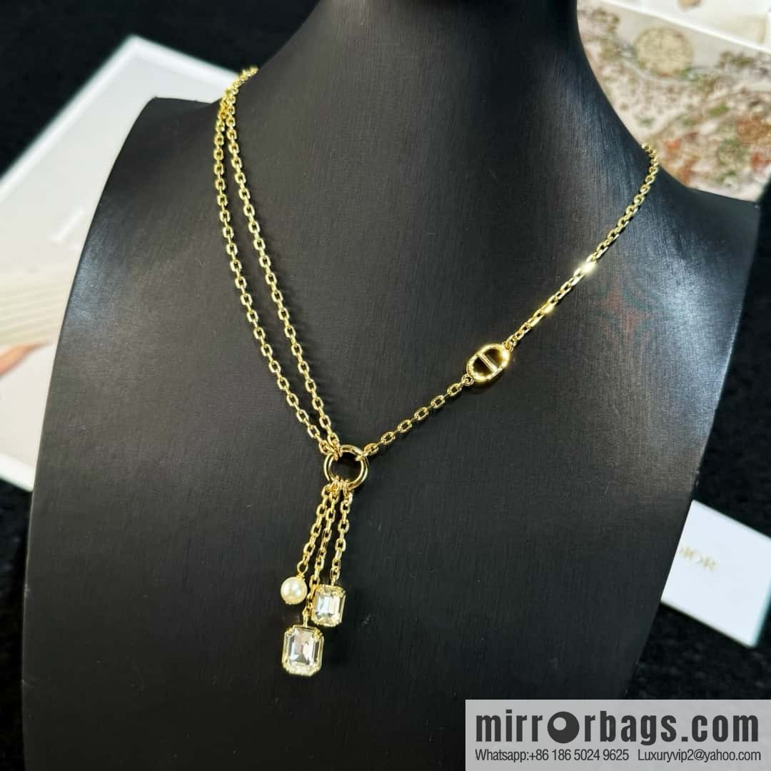 New ☑️ DIOR fringed pearl square diamond necklace