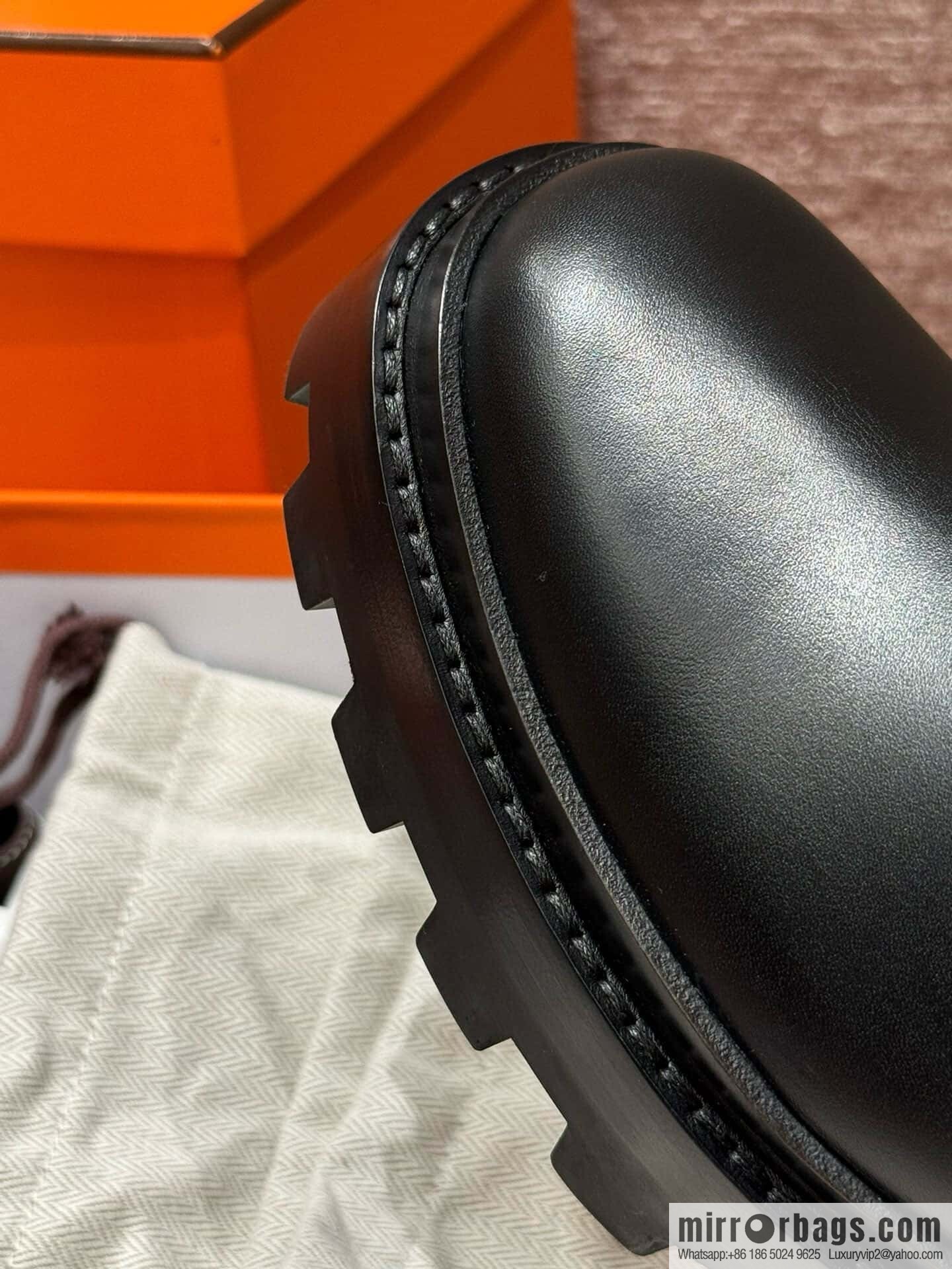 HERMES 218 Jaime Boots, black/Noir calfskin/calfskin