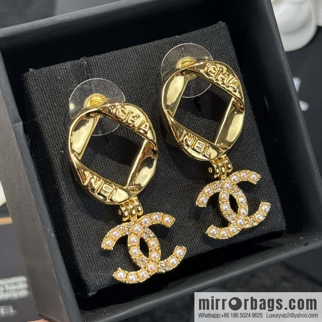 ❗️New ❗️☀️ New ☑️ Chanel c2 double c gold diamond stud earrings ☀️