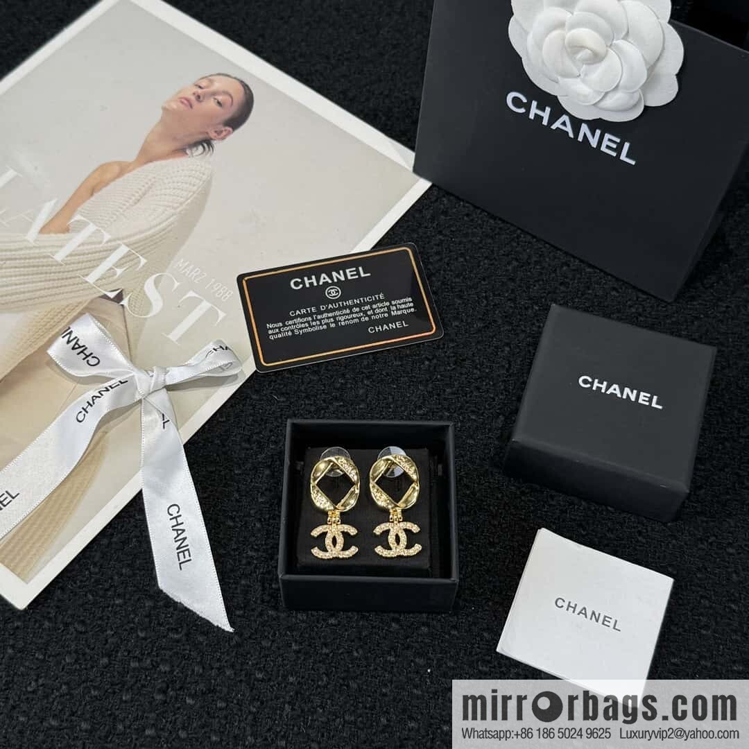 ❗️New ❗️☀️ New ☑️ Chanel c2 double c gold diamond stud earrings ☀️