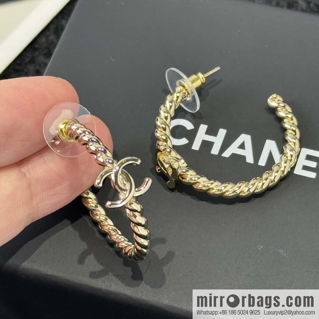 ❗️New ❗️☀️ New ☑️ Chanel c1 double c hemp rope stud earrings ☀️