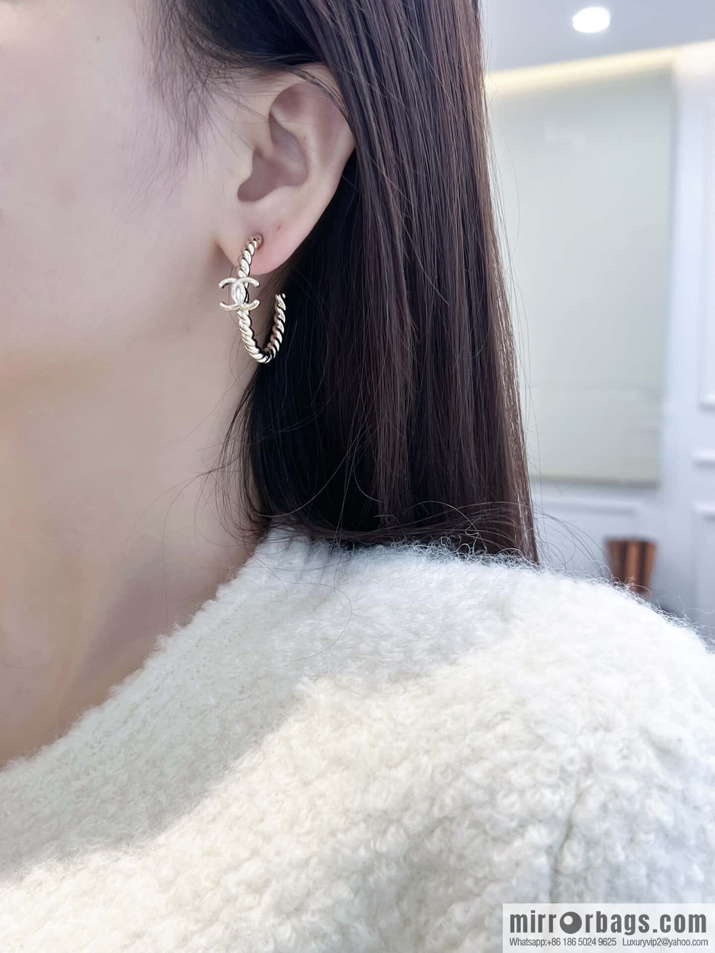 ❗️New ❗️☀️ New ☑️ Chanel c1 double c hemp rope stud earrings ☀️