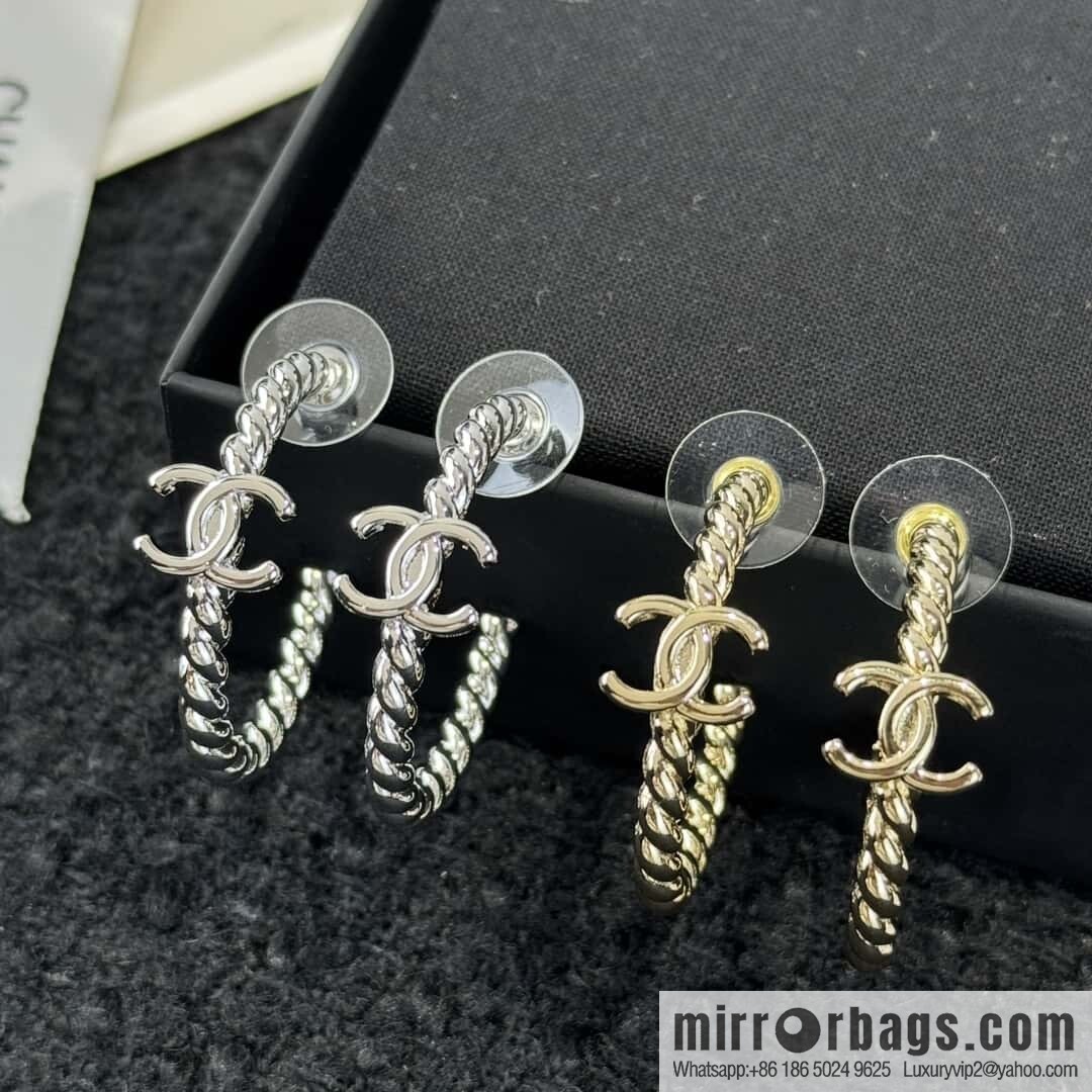 ❗️New ❗️☀️ New ☑️ Chanel c1 double c hemp rope stud earrings ☀️