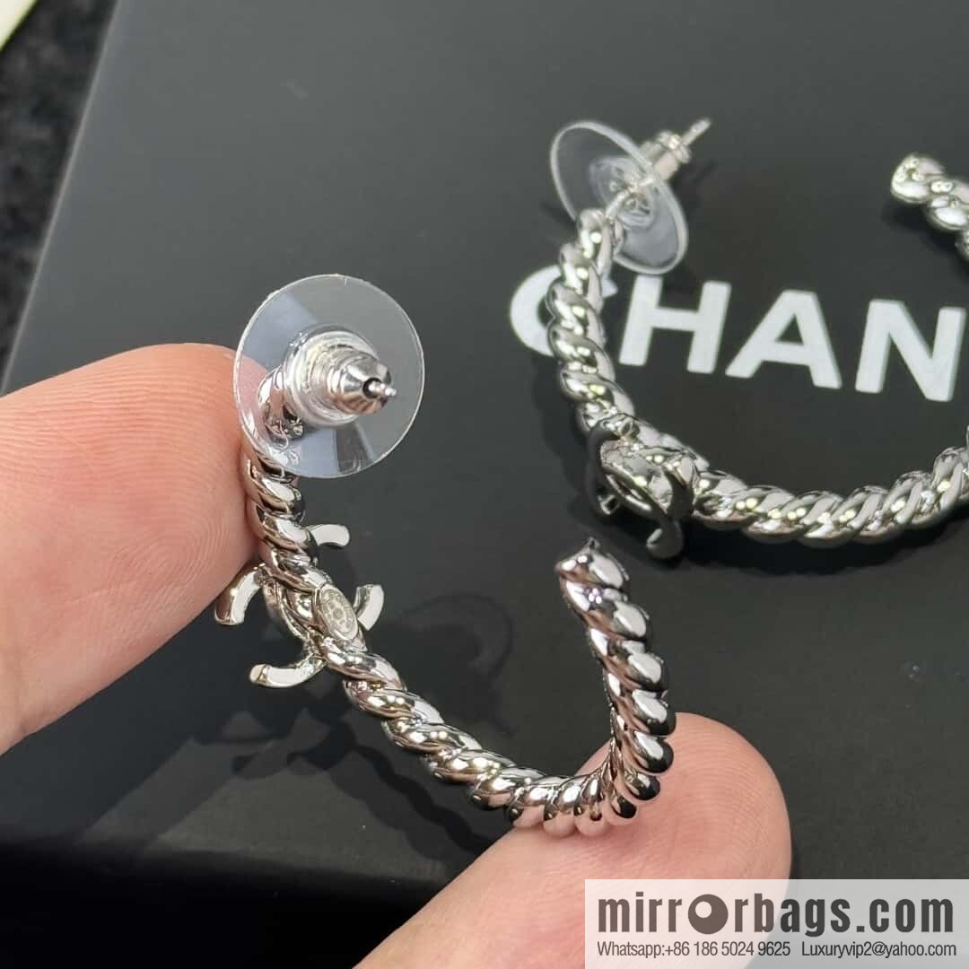 ❗️New ❗️☀️ New ☑️ Chanel c1 double c hemp rope stud earrings ☀️