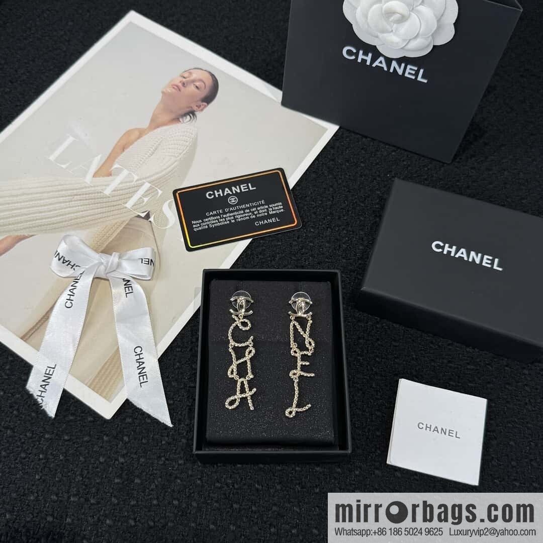 ❗️New ❗️☀️ new ☑️ Chanel double c hemp rope letter stud earrings ☀️