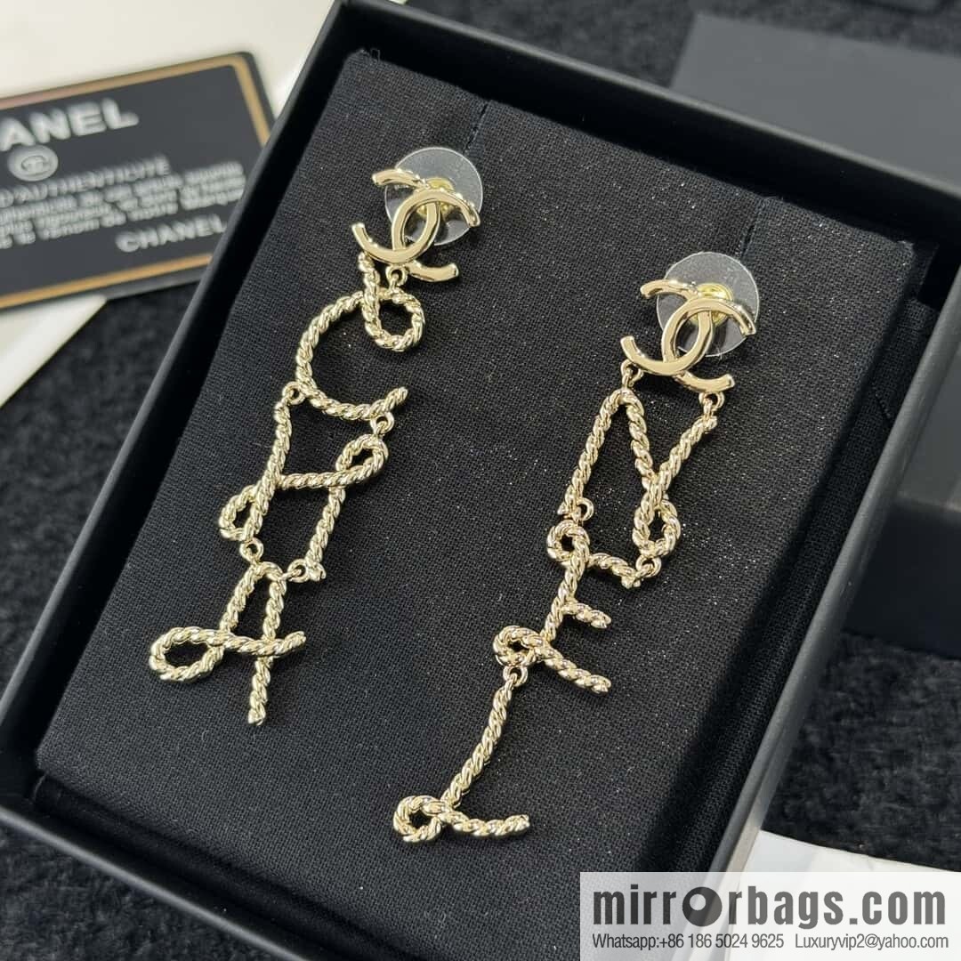 ❗️New ❗️☀️ new ☑️ Chanel double c hemp rope letter stud earrings ☀️