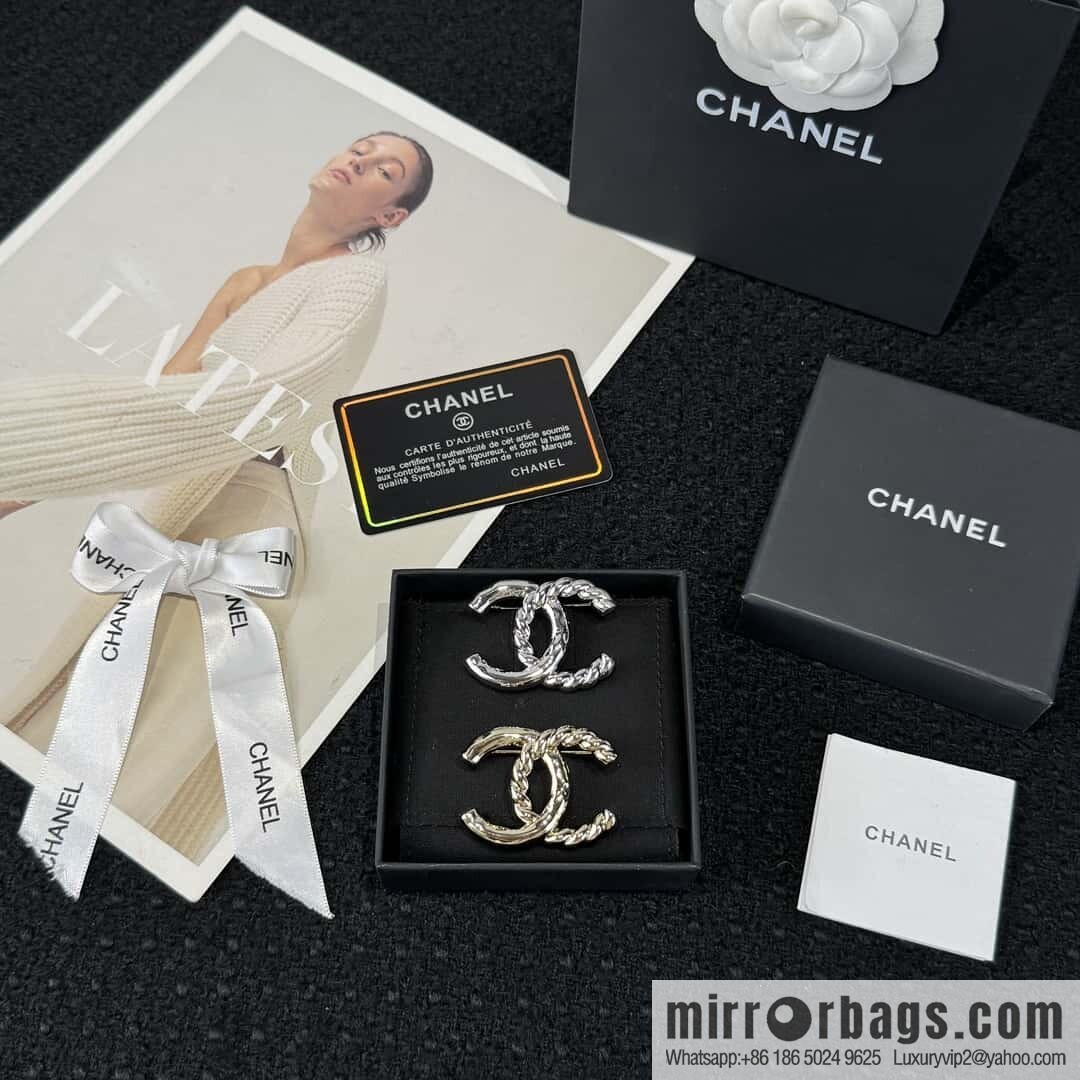 ❗️New ❗️☀️ New ☑️ Chanel Double C Hemp Rope Brooch ☀️