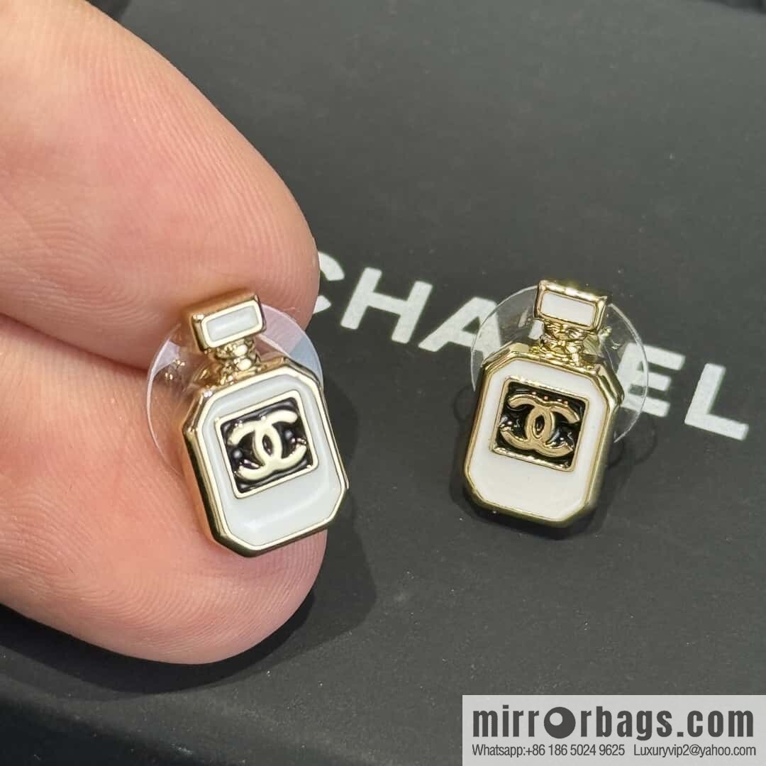 ❗️New ❗️☀️ New ☑️ Chanel C1 double c perfume bottle stud earrings ☀️