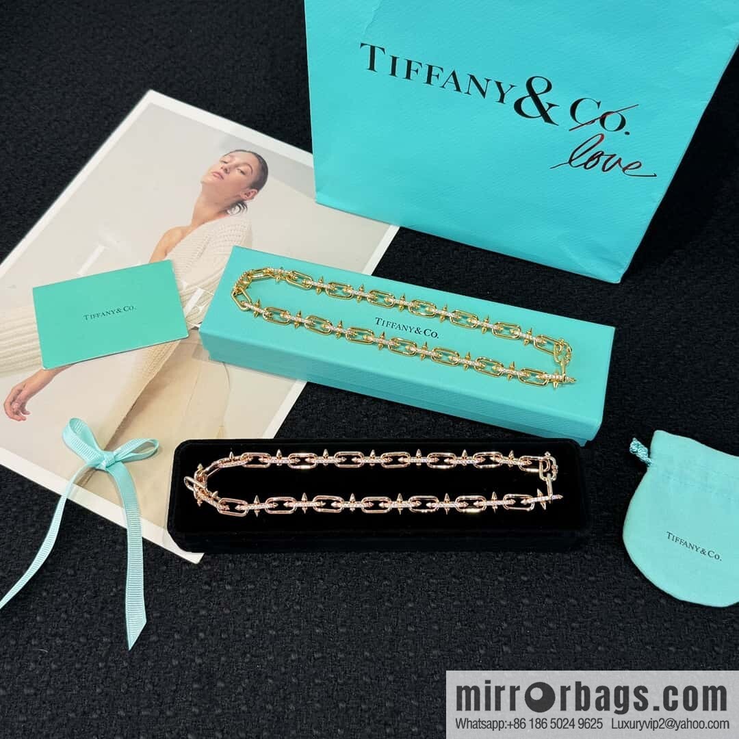 ❗️New ❗️ ☀️ Tiffany & co Tiffany Titan Jewelry Collection Tiffany Titan by Pharrell Williams Trident Necklace ☀️
